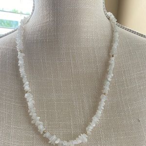 Collar de piedras de Luna (moonstone)